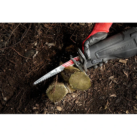 Milwaukee 48-00-5332 9" 3 TPI The AX™ with Carbide Teeth for Pruning & Clean Wood SAWZALL® Blade 3PK