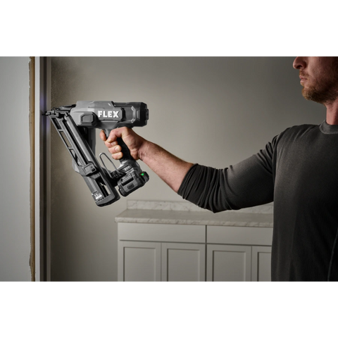 FLEX FX4311B-1A 15Ga Angled Nailer Kit (1x2.5Ah Battery+160W Charger)