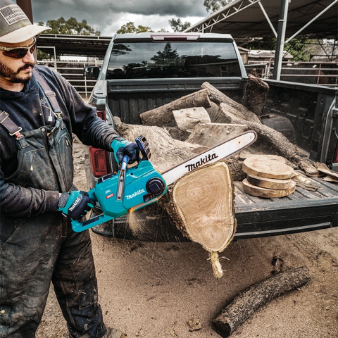 Makita GCU05M1 40V max XGT Brushless Cordless 16" Chain Saw Kit