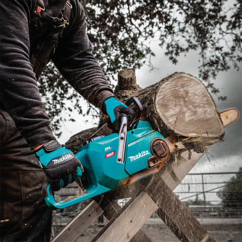 Makita GCU05M1 40V max XGT Brushless Cordless 16" Chain Saw Kit