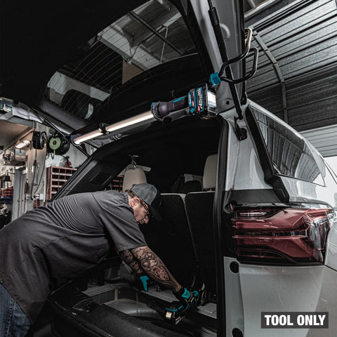 Makita ML012G 40V max XGT Cordless L.E.D. Underhood Work Light