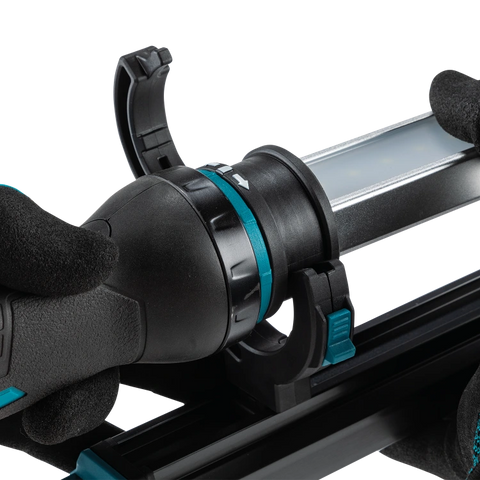 Makita ML012G 40V max XGT Cordless L.E.D. Underhood Work Light