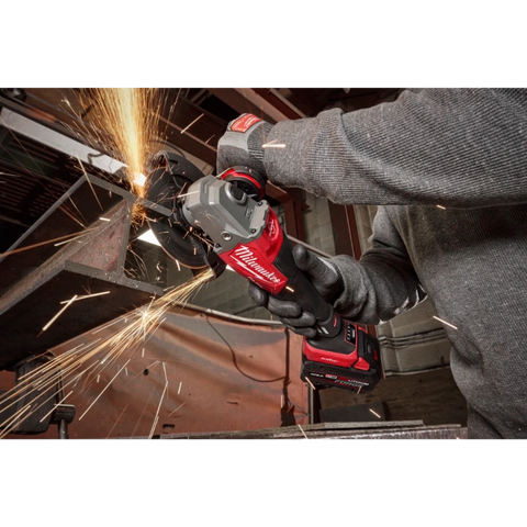 Milwaukee 3672-20 M18 FUEL™ 4-1/2"-6" Variable Speed Braking Grinder, Paddle Switch w/ ONE-KEY™
