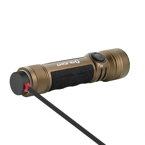 OLIGHT SEEKER4PRODTREGULAR Seeker 4 Pro High Power Flashlight - Desert Tan CW(5700~7000K)