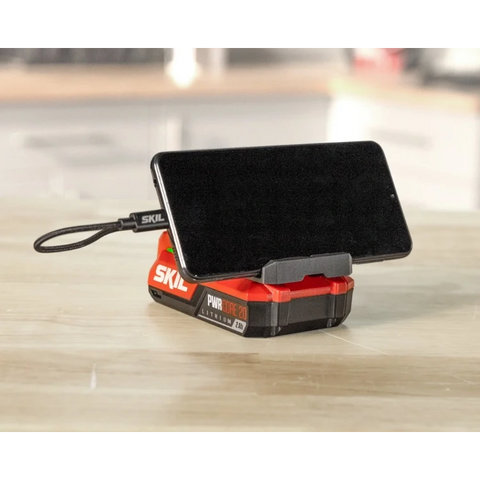 SKIL CB5100B-11 2.0Ah USB-C Battery Starter Kit