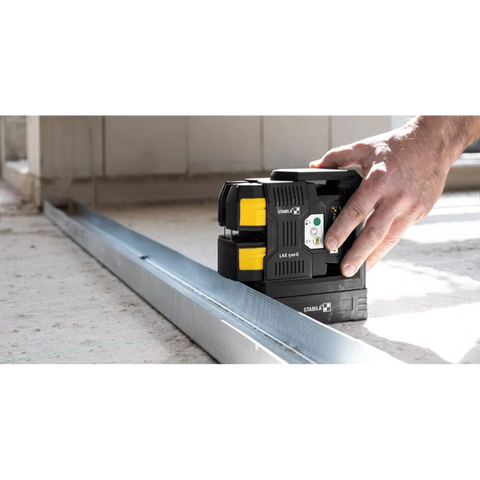 Stabila 03520 Cross-line laser LAX 500 G, 12 V system, 7-piece set, with rechargeable battery and charger