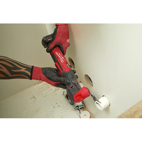 Milwaukee 2526-21XC M12 FUEL Oscillating Multi-Tool Kit