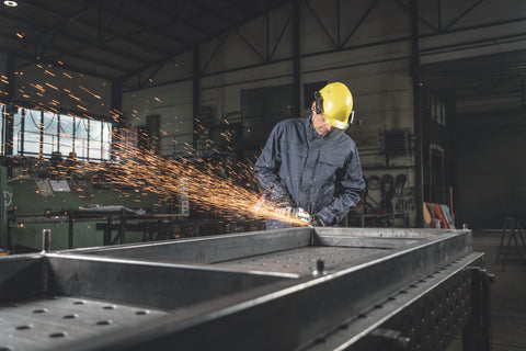 Metabo 613059520 Metabo WPB 18 LT BL 11-125 Quick 5.5 Kit 4-1/2” / 5” Brushless Braking Angle Grinder Kit