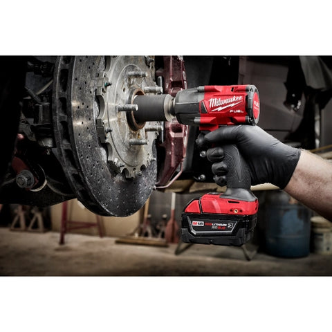 Milwaukee 2962P-22R M18 FUEL™ 1/2" Mid-Torque Impact Wrench w/ Pin Detent Kit