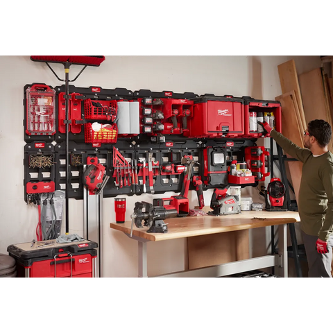 Milwaukee 48-22-8339 PACKOUT™ M18™ Battery Rack