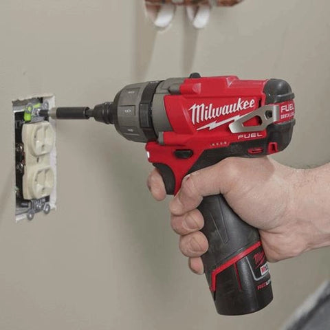 Milwaukee 2486-22 M12 FUEL 1/4" Straight Die Grinder Kit