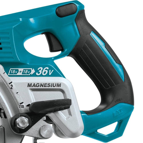 Makita XSR01PT rear handle and 36V detail