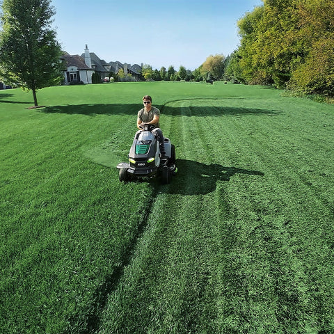 EGO TR4204 42" T6 Lawn Tractor with 6 x 6.0Ah Batteries, 700W Turbo Charger, and Charging Adapter 800W charger