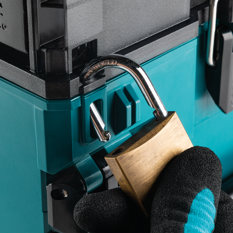 Makita BCC01 Feature Shot (pad lock eyelet)