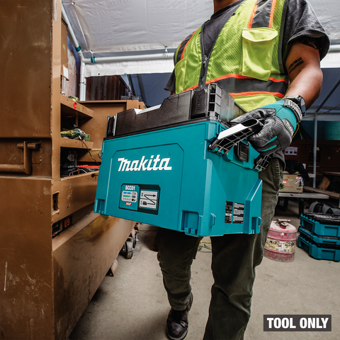 Makita BCC01 Action Shot (carrying tool only)

