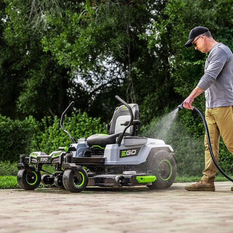 EGO ZT5216L Z6 52" Zero Turn Riding Mower, Includes (6) 10.0Ah Batteries and 800W Charger