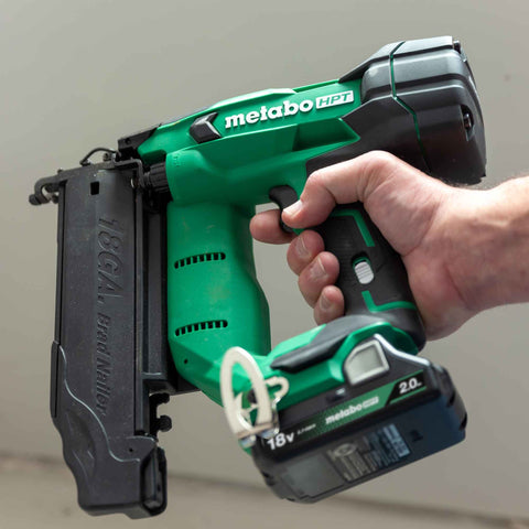 Metabo HPT NT1850DFTM 18V Compact 18 Gauge Cordless Brad Nailer Kit (1x2.0Ah)