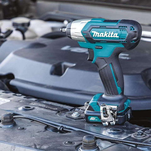Makita WT04R1 12V max CXT® Lithium-Ion Cordless 1/4" Impact Wrench Kit (2.0Ah)