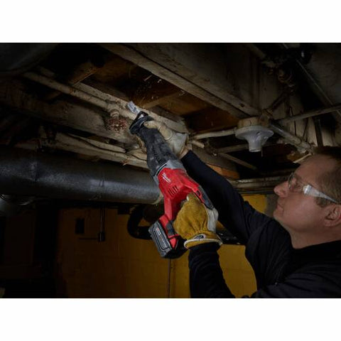 Milwaukee 2621-21 M18 SAWZALL Reciprocating Saw Kit
